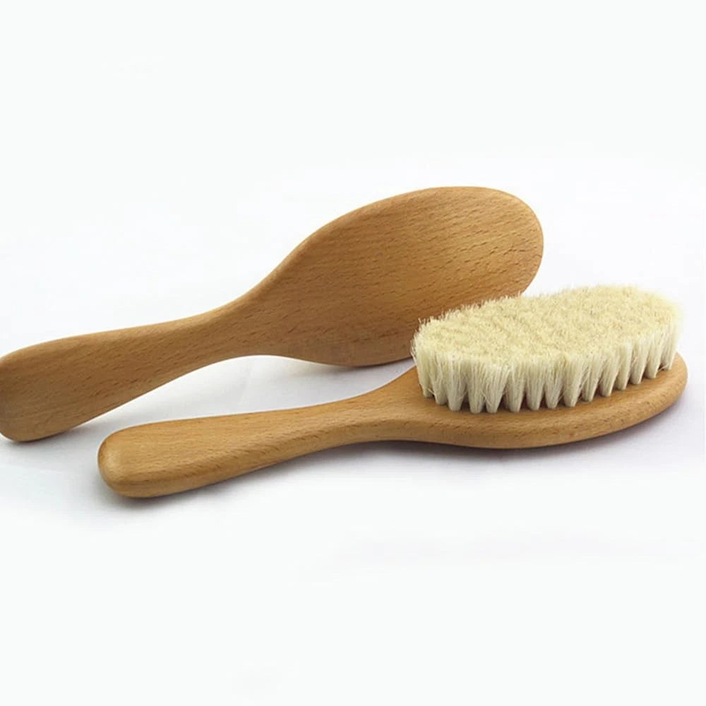 8.86” Short Handle Dry Bath Body Brush Scrubber, Wood Handle Natural Soft Woo...